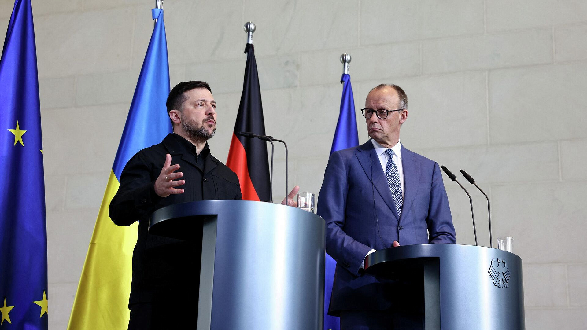 Украина и ФРГ подписали соглашение о ракетах для ПВО, утверждает Зеленский