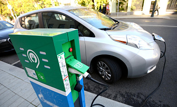 В России могут отменить транспортный налог для электрокаров