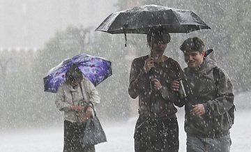 Сильный ливень накрыл Москву во вторник