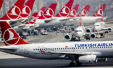 Turkish Airlines отменила более 60 рейсов из-за снегопада