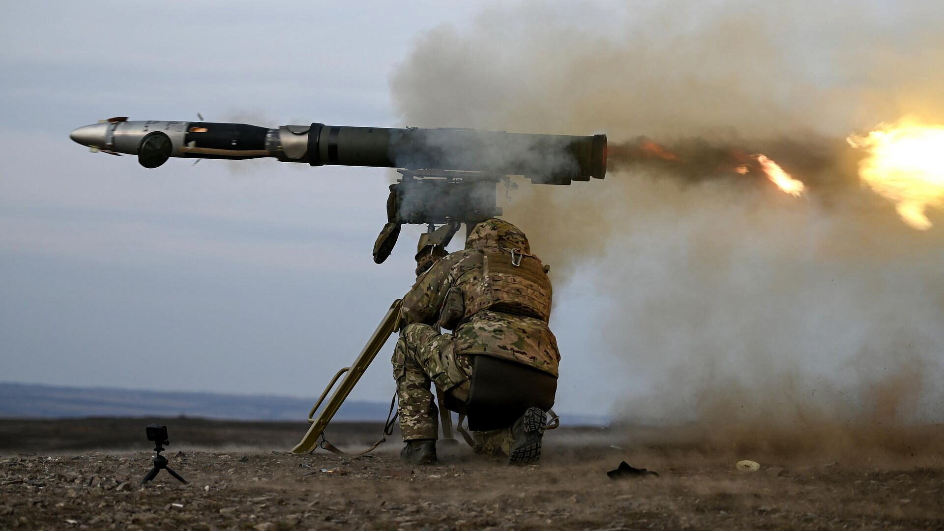 Шойгу: боевой потенциал российских военных не дает ВСУ удерживать оборону 