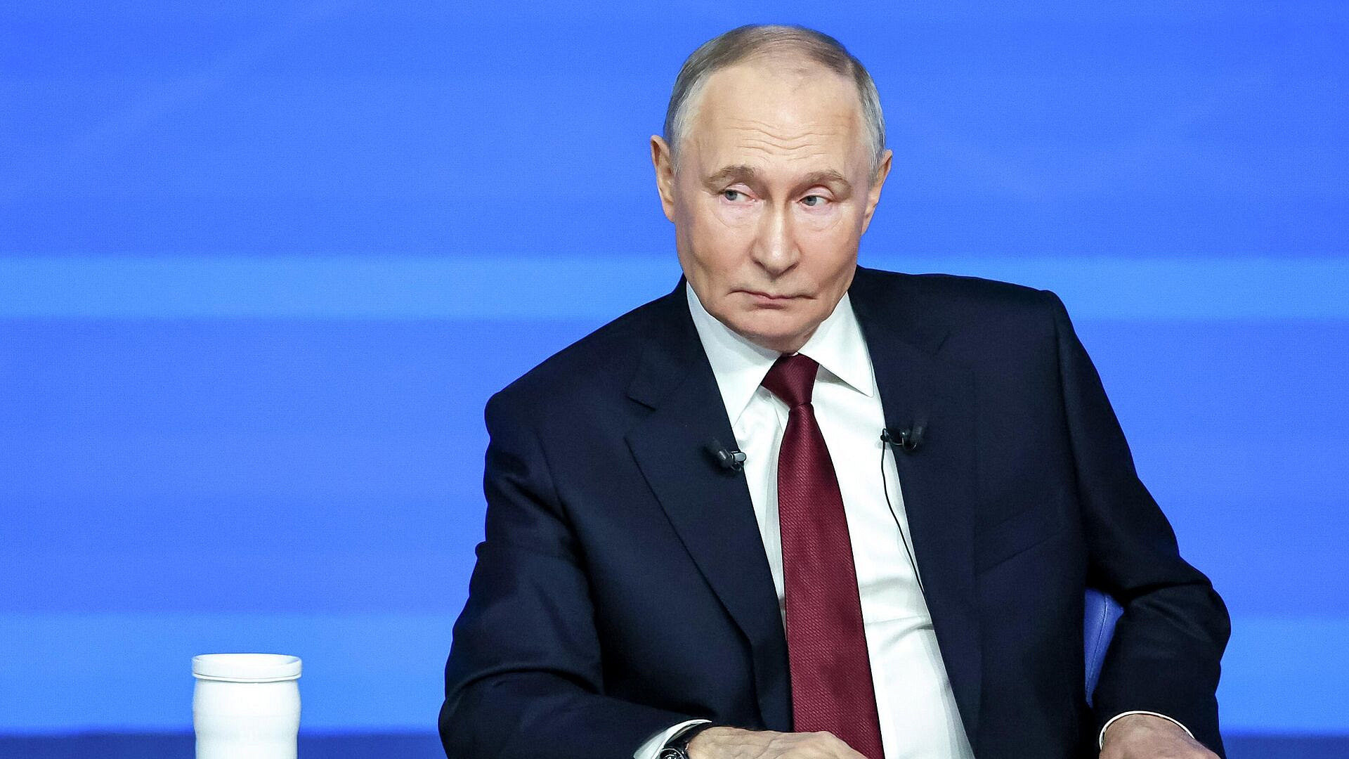 Путин призвал усилить защиту энергетической инфраструктуры