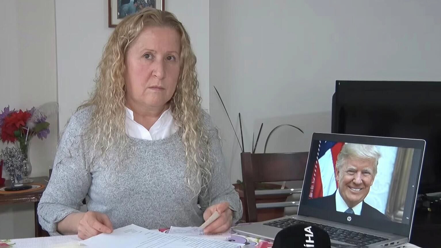 Турчанка, считающая Трампа отцом, рассказала, почему он начал войну в Иране