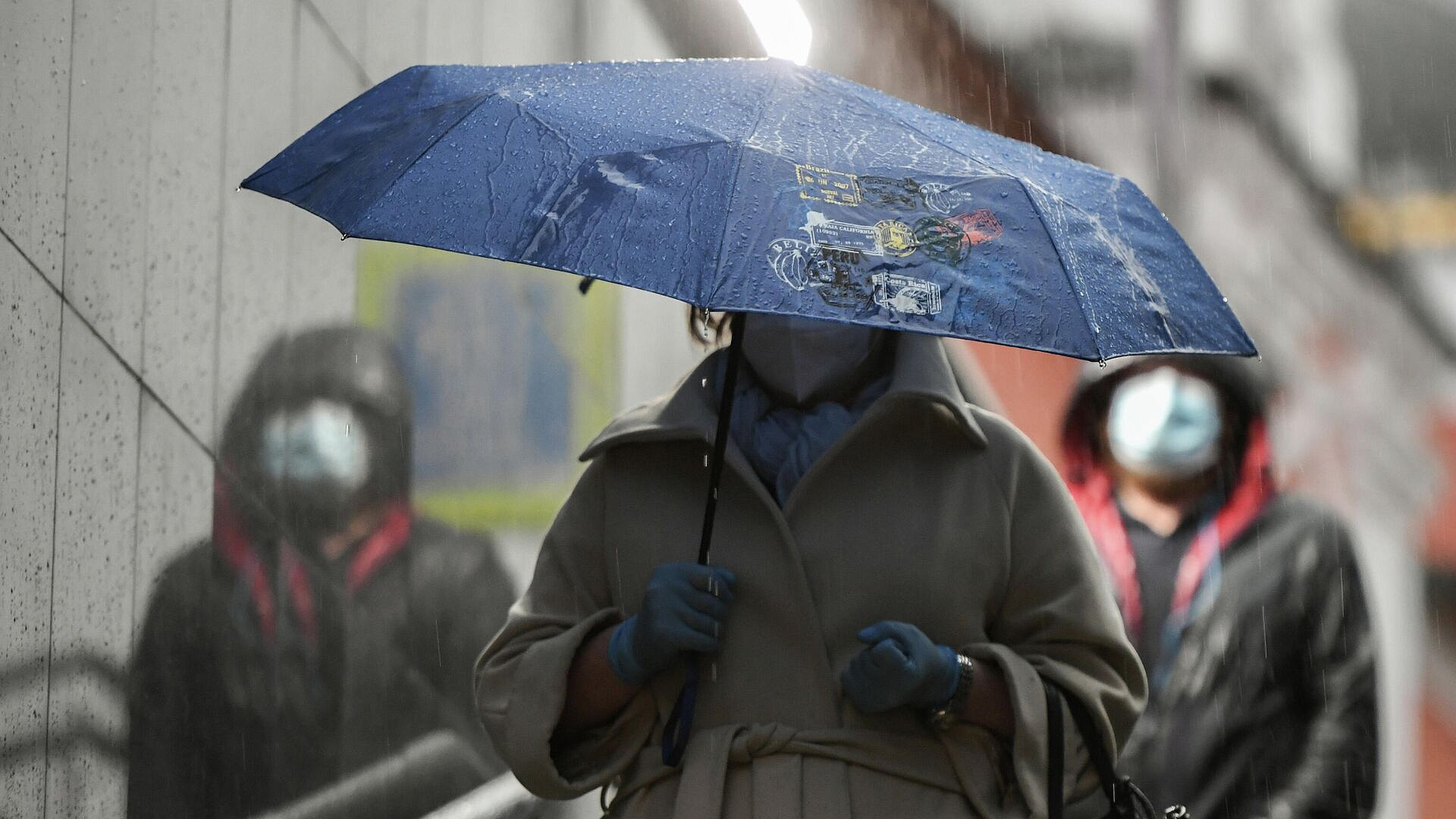 В Омской области предупредили о ливне, граде и сильном ветре