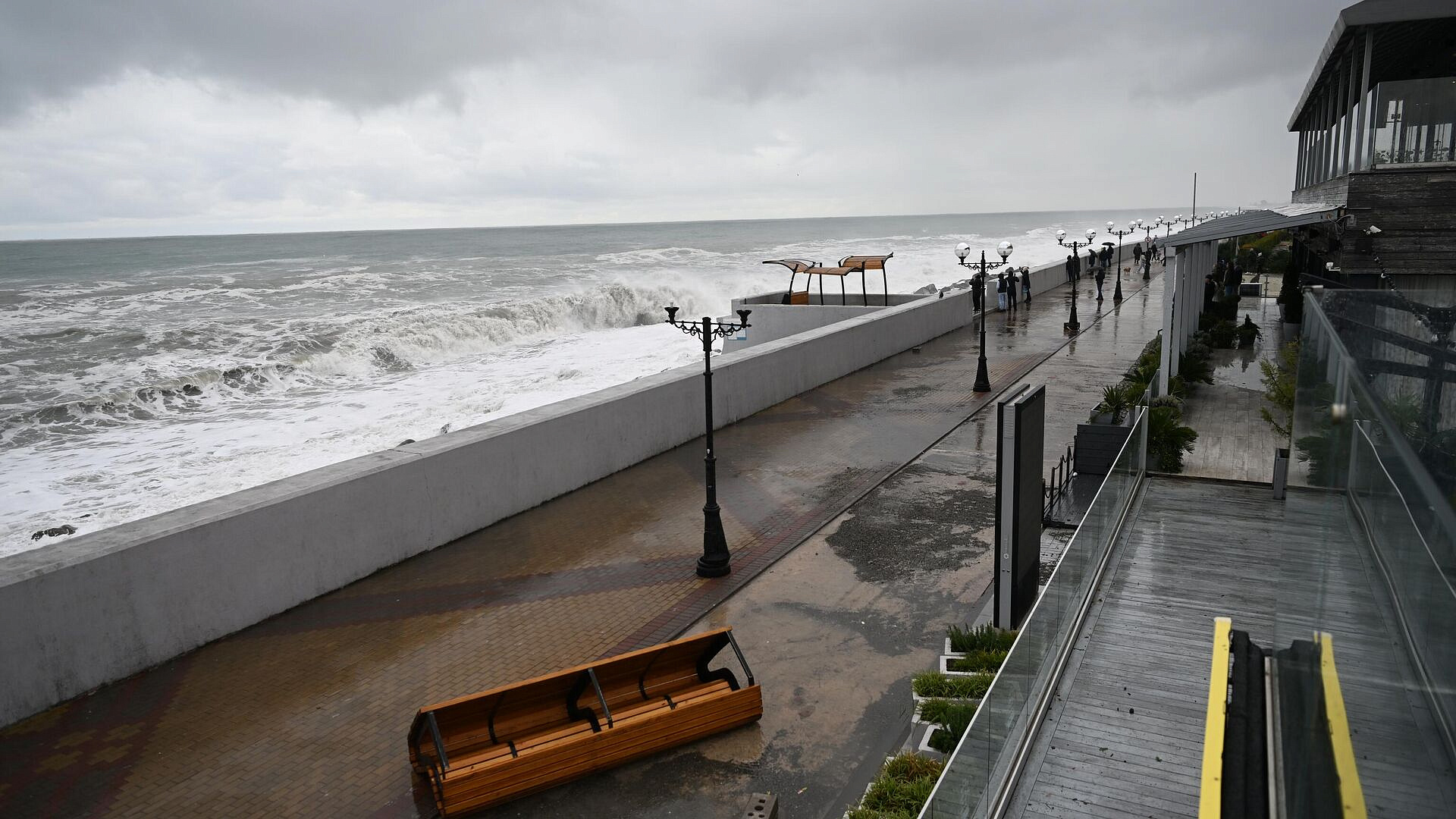 � ���� � ������� ��������� ����� � ������� ����� � ������