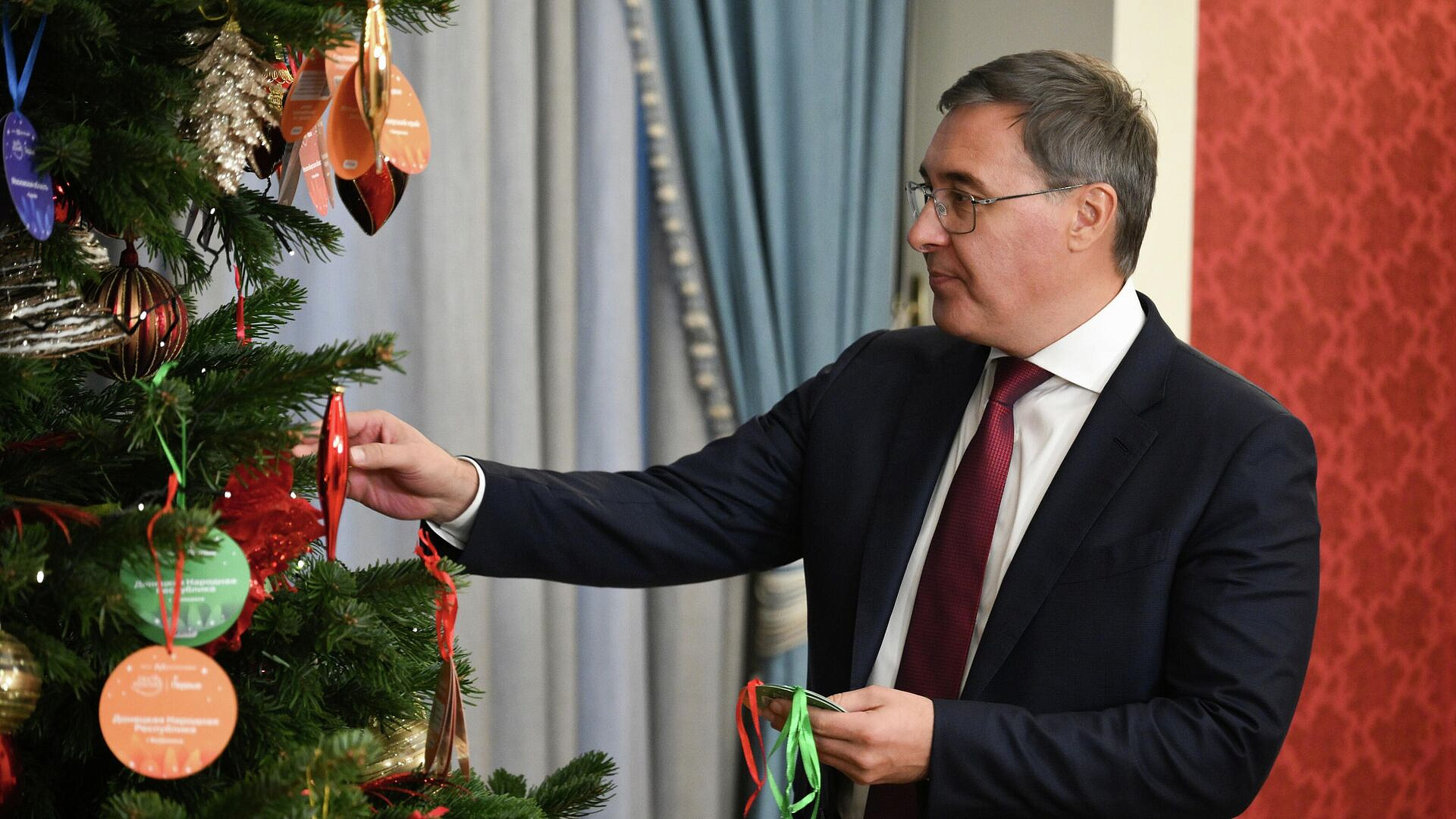 ������� �������� ����� ��������� �� ������ � ������������