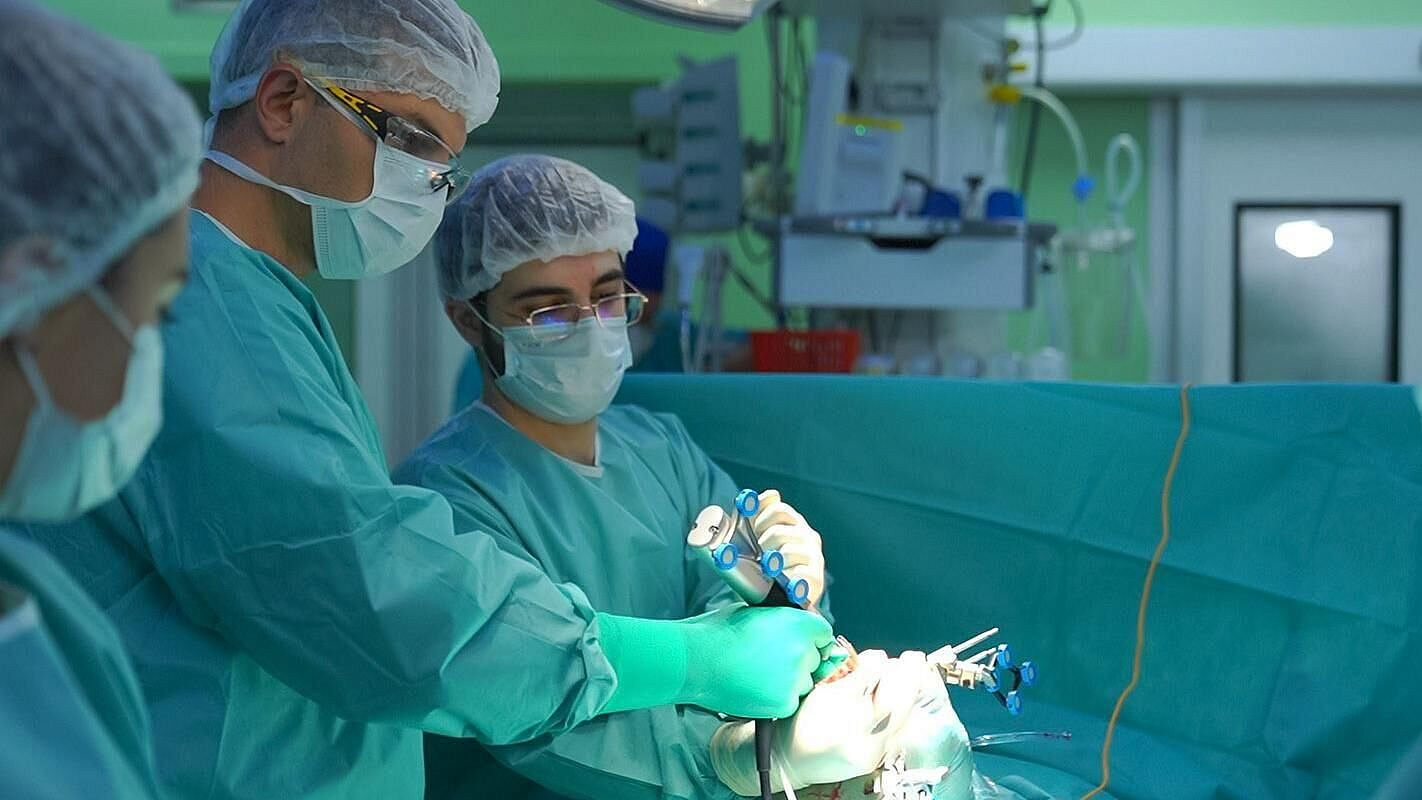 ������� ��������� �� ��������� � �������������� �������