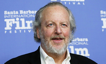 Звезду фильма "Один дома" оштрафовали за попытку вызвать проститутку