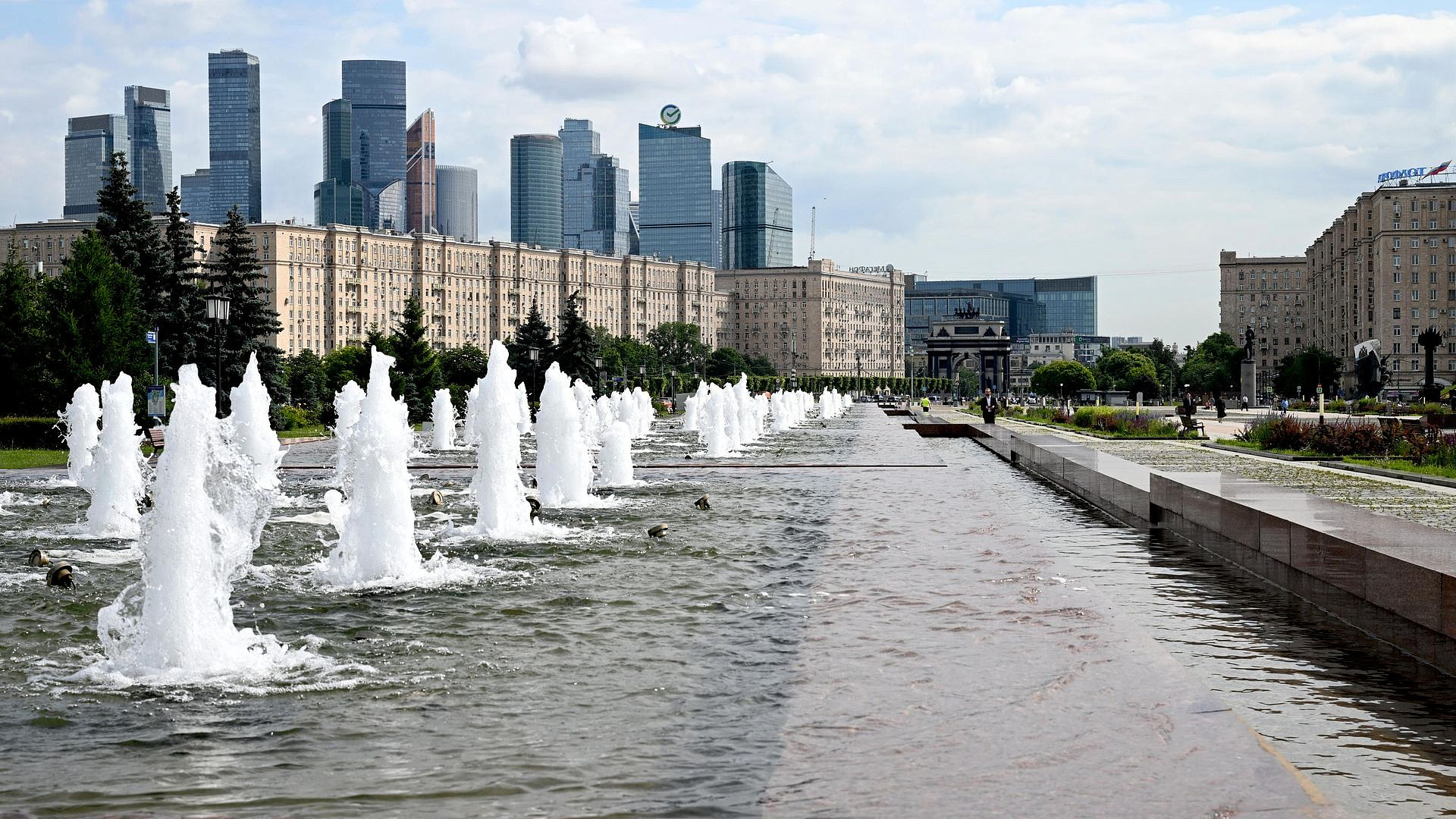 Минувшая ночь в Москве стала самой теплой с начала лета