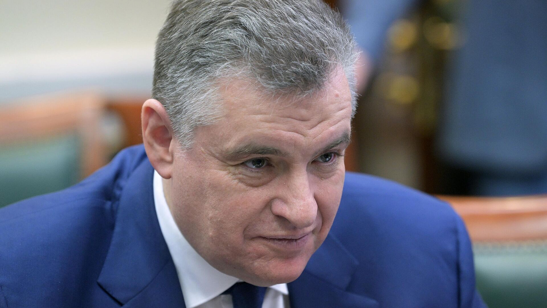 Киев не готов к полному прекращению огня, считает Слуцкий