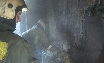 В Петербурге три женщины пострадали при пожаре в квартире