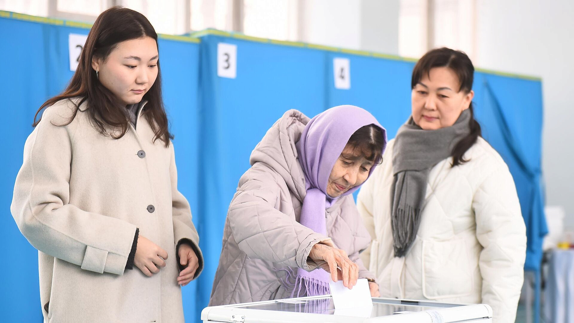 Миссия СНГ оценила результаты референдума по новой конституции в Казахстане