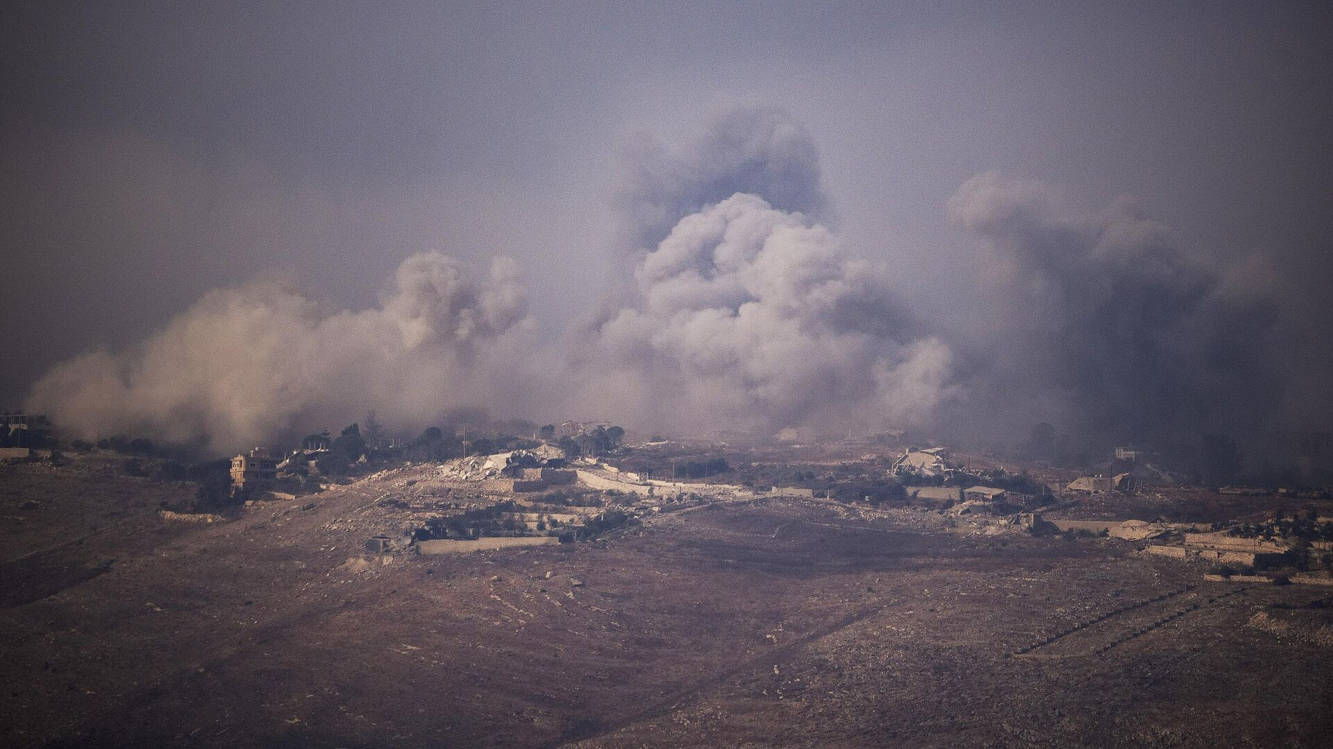 Израиль нанес удары на юге Ливана, пишут СМИ