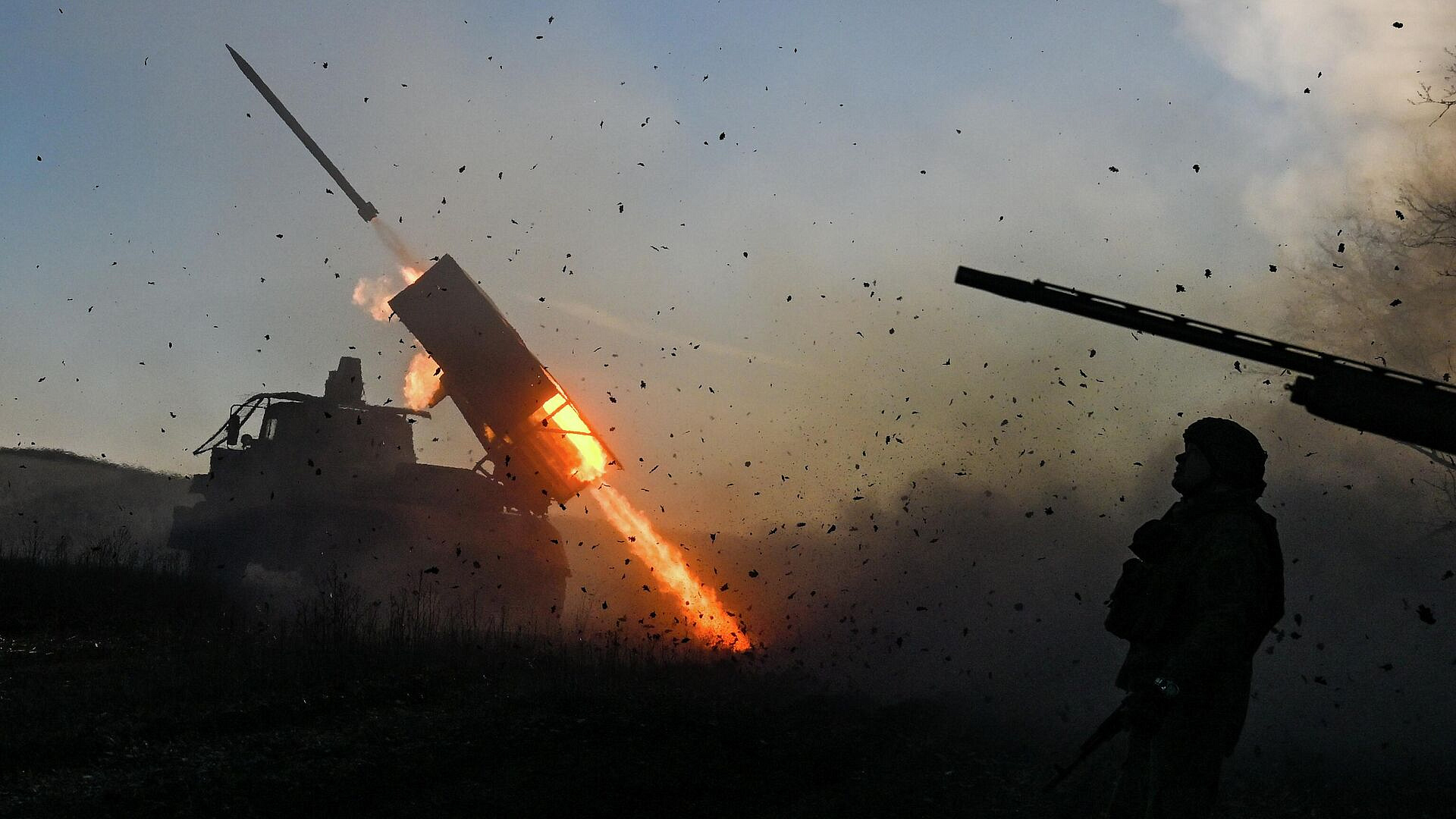 "Отдадим их украинцам". На Западе заявили о новом военном плане для Киева